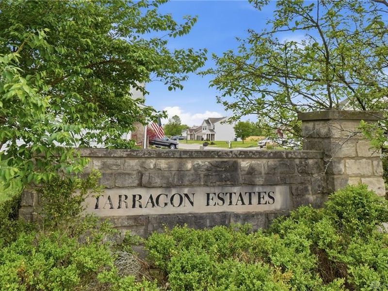 91 Tarragon Way, New Lebanon, OH 45345 Photo 2