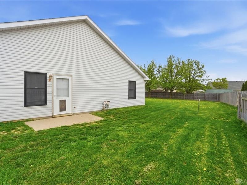 91 Tarragon Way, New Lebanon, OH 45345 Photo 41