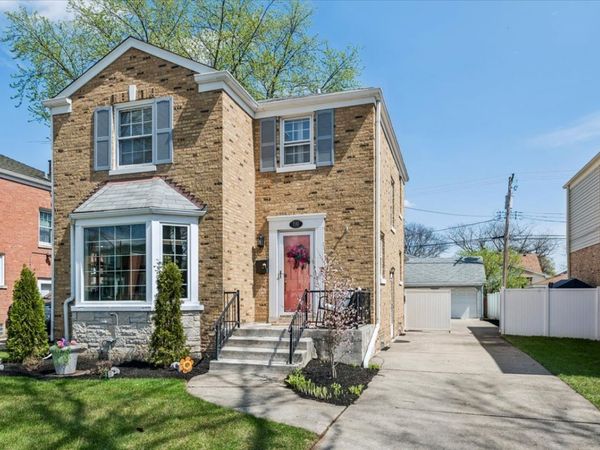 7151 N Ottawa Avenue , Chicago, IL 60631