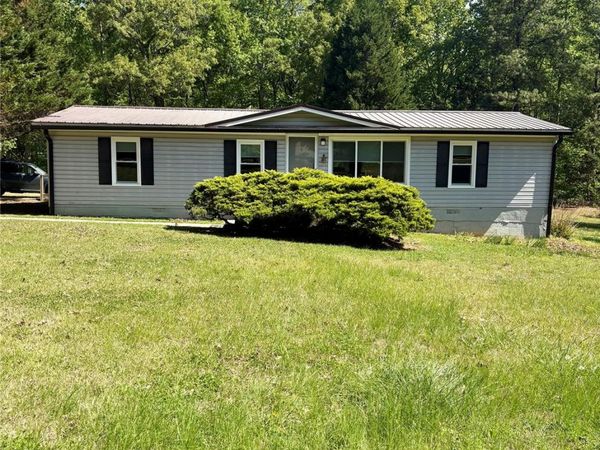 5022 Wrenn Drive , Denver, NC 28037