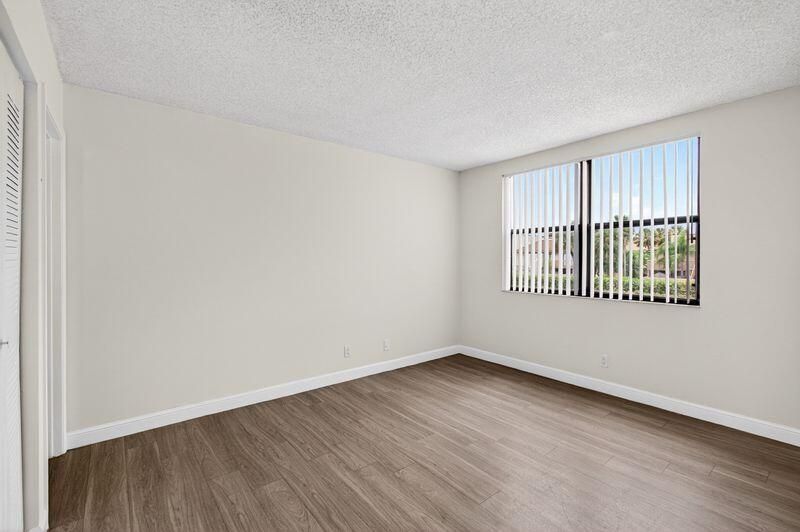 706 Executive Center Drive, Unit 25, West Palm Beach, FL 33401 Photo