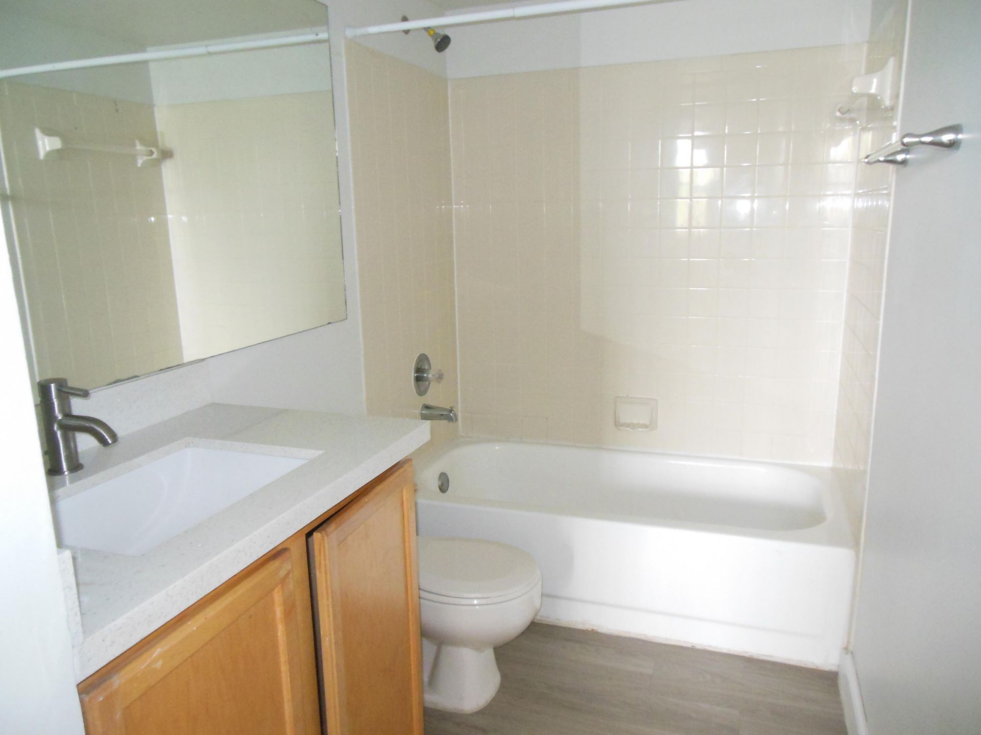 706 Executive Center Drive, Unit 25, West Palm Beach, FL 33401 Photo