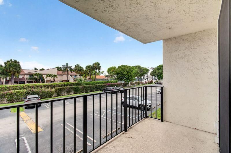 706 Executive Center Drive, Unit 25, West Palm Beach, FL 33401 Photo