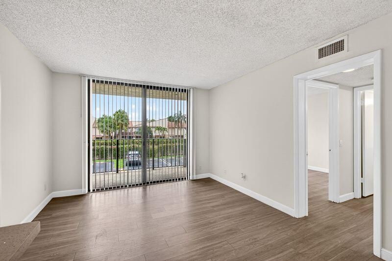 706 Executive Center Drive, Unit 25, West Palm Beach, FL 33401 Photo