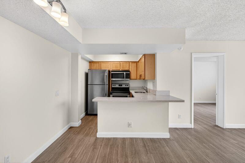 706 Executive Center Drive, Unit 25, West Palm Beach, FL 33401 Photo