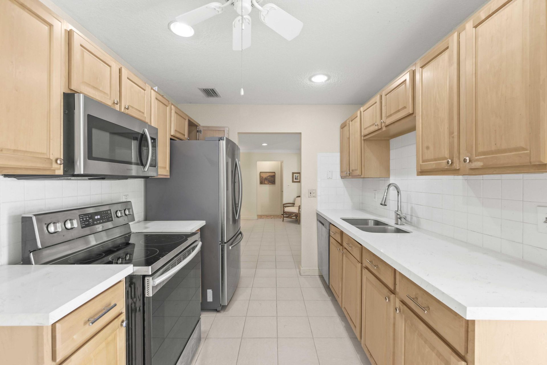 1590 SW 13th Terrace, Boynton Beach, FL 33426 Photo