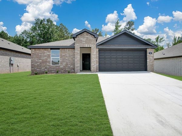 36 Wolfsbridge Loop, Cabot, AR 72023