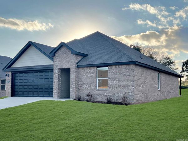 44 Wolfsbridge Loop , Cabot, AR 72023