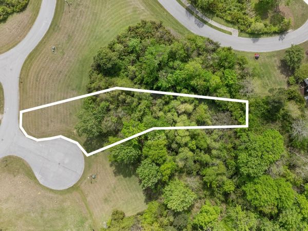 201 Seagrass Court, Holly Ridge, NC 28445