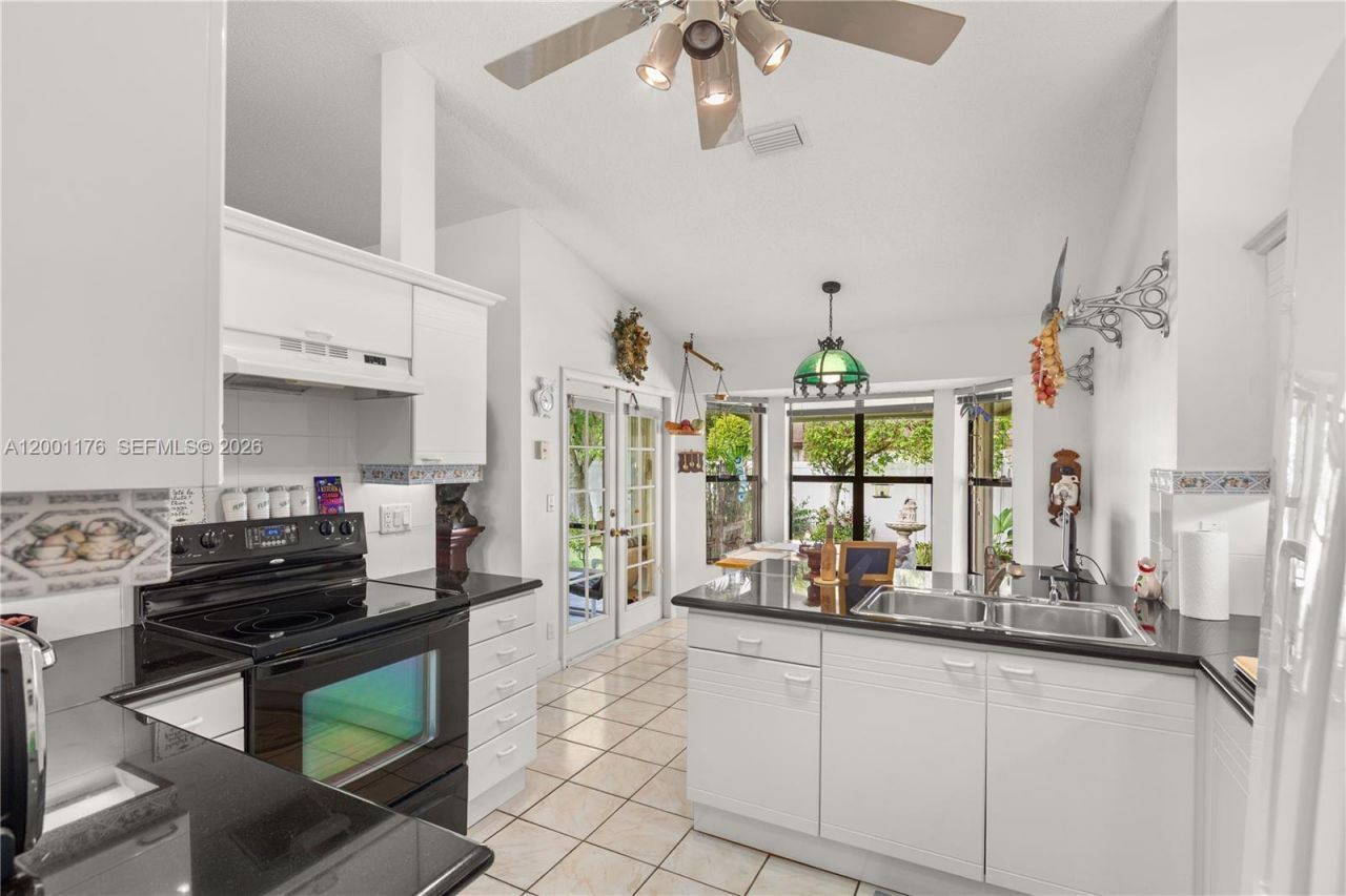 287 NW 37th Way , Deerfield Beach, FL 33442 Photo