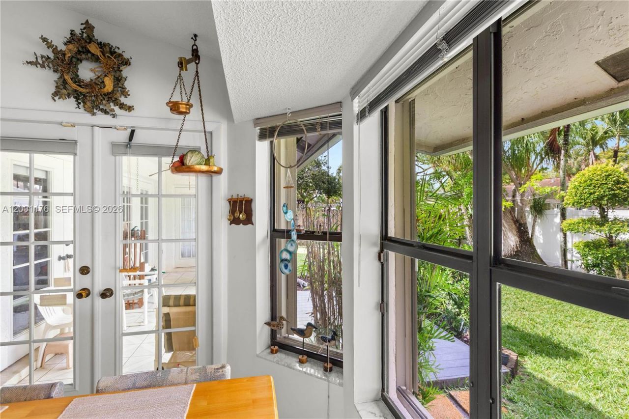 287 NW 37th Way , Deerfield Beach, FL 33442 Photo