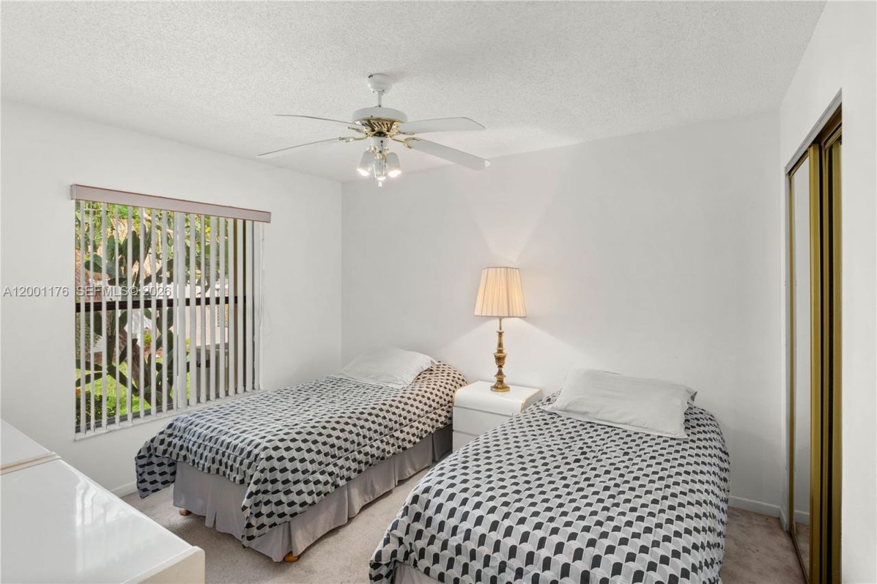 287 NW 37th Way , Deerfield Beach, FL 33442 Photo