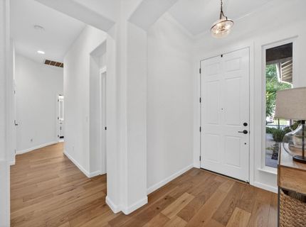 10300 Nick Way, Elk Grove, CA 95757 Photo