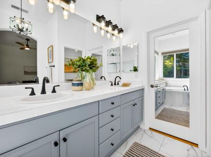 10300 Nick Way, Elk Grove, CA 95757 Photo