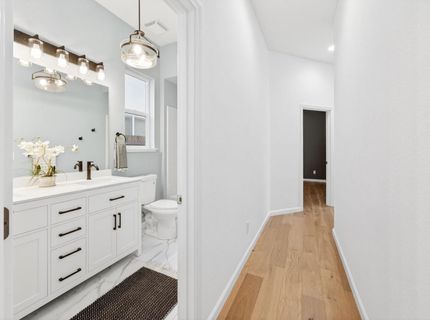 10300 Nick Way, Elk Grove, CA 95757 Photo