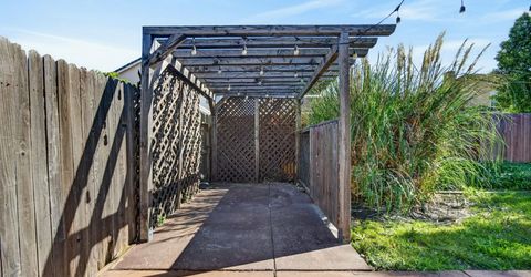 10300 Nick Way, Elk Grove, CA 95757 Photo