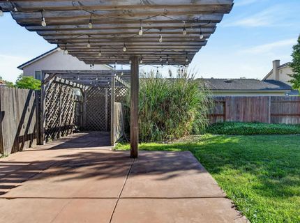 10300 Nick Way, Elk Grove, CA 95757 Photo