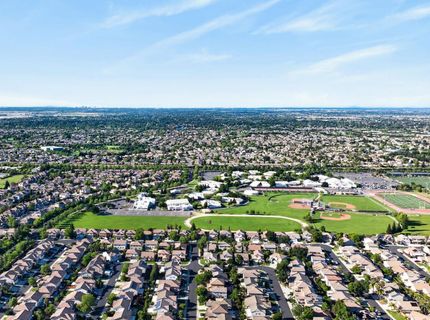 10300 Nick Way, Elk Grove, CA 95757 Photo