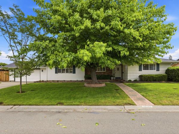 1828 Wayside Ln, Sacramento, CA 95864