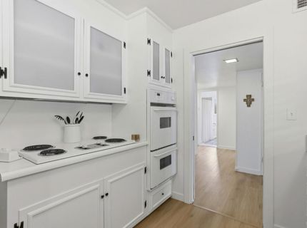 1828 Wayside Ln, Sacramento, CA 95864 Photo