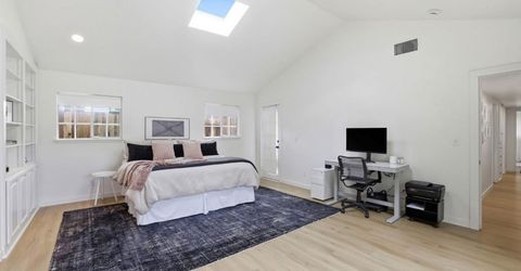 1828 Wayside Ln, Sacramento, CA 95864 Photo