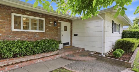 1828 Wayside Ln, Sacramento, CA 95864 Photo