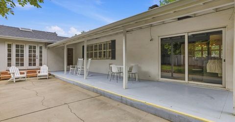 1828 Wayside Ln, Sacramento, CA 95864 Photo