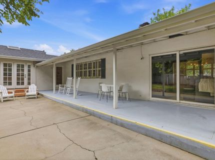 1828 Wayside Ln, Sacramento, CA 95864 Photo