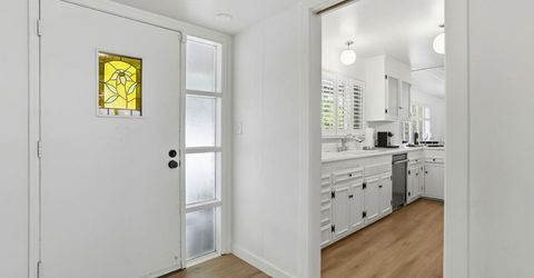 1828 Wayside Ln, Sacramento, CA 95864 Photo