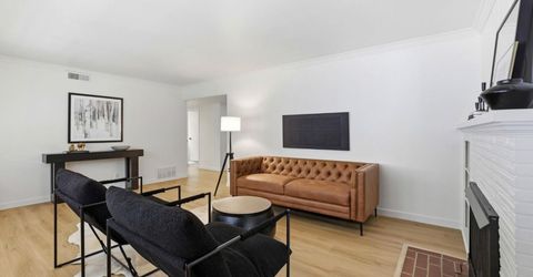 1828 Wayside Ln, Sacramento, CA 95864 Photo