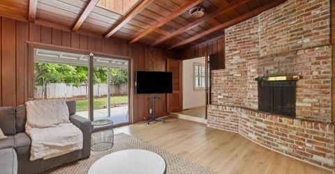 1828 Wayside Ln, Sacramento, CA 95864 Photo