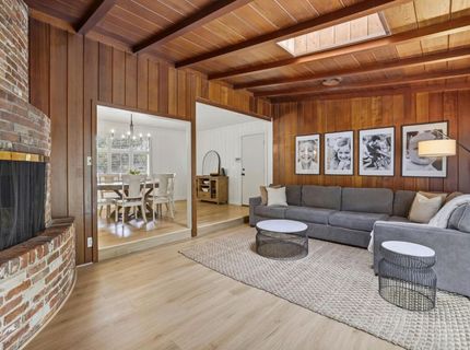 1828 Wayside Ln, Sacramento, CA 95864 Photo