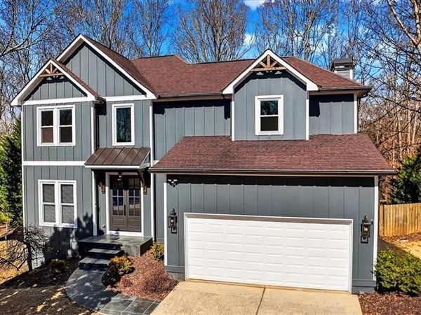 535 Tumbling Creek Drive, Alpharetta, GA 30005