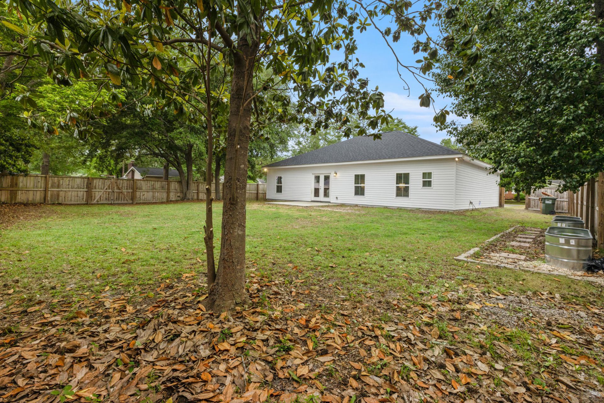 204 Read Street Photo 25