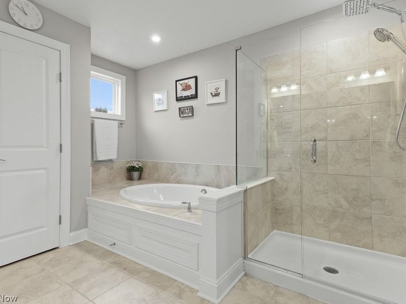 1316 Skyland Falls Boulevard, Hinckley, OH 44233 Photo 30