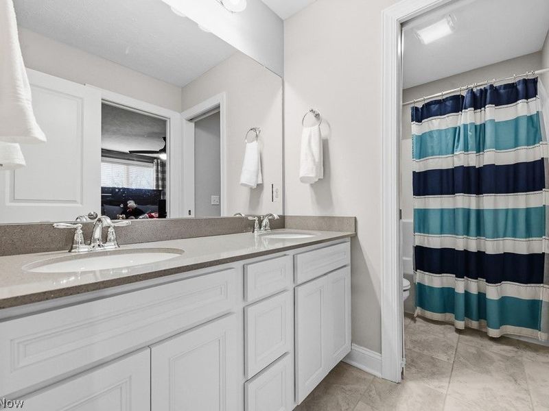 1316 Skyland Falls Boulevard, Hinckley, OH 44233 Photo 36