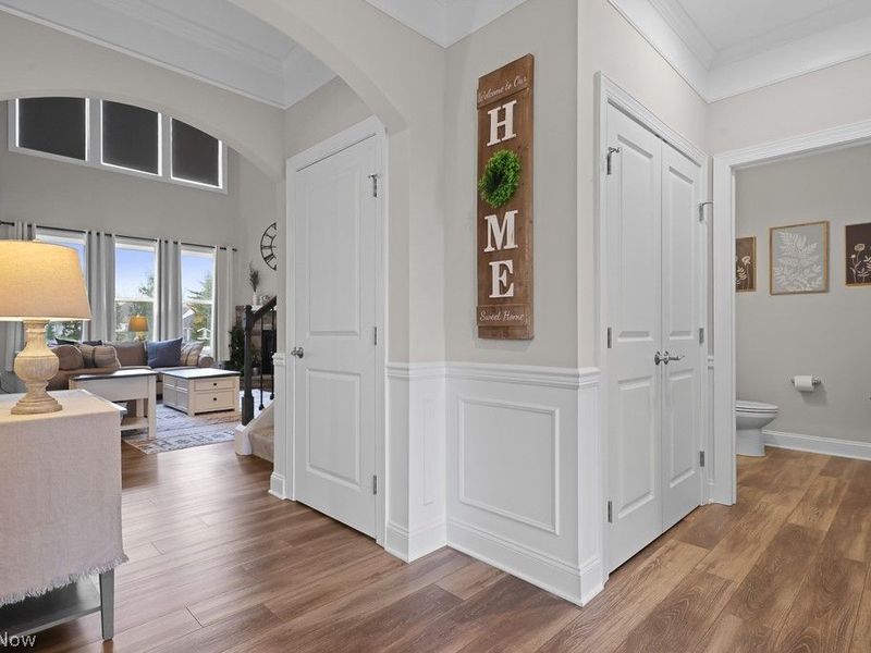 1316 Skyland Falls Boulevard, Hinckley, OH 44233 Photo 4