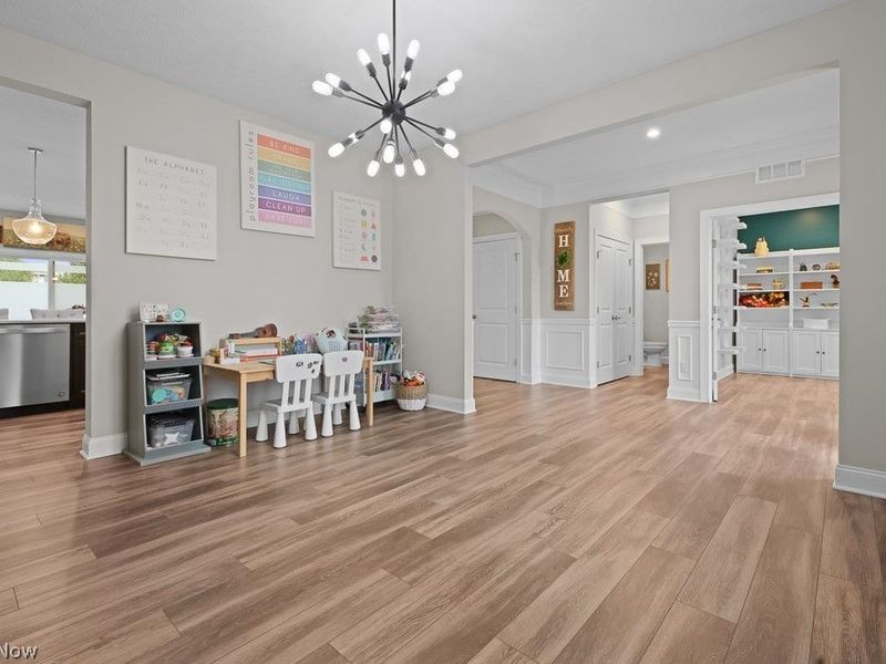 1316 Skyland Falls Boulevard, Hinckley, OH 44233 Photo 7