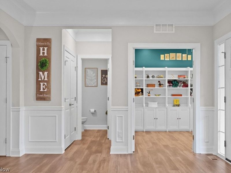 1316 Skyland Falls Boulevard, Hinckley, OH 44233 Photo 8