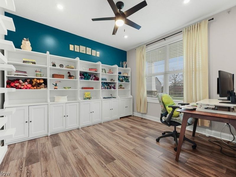 1316 Skyland Falls Boulevard, Hinckley, OH 44233 Photo 9