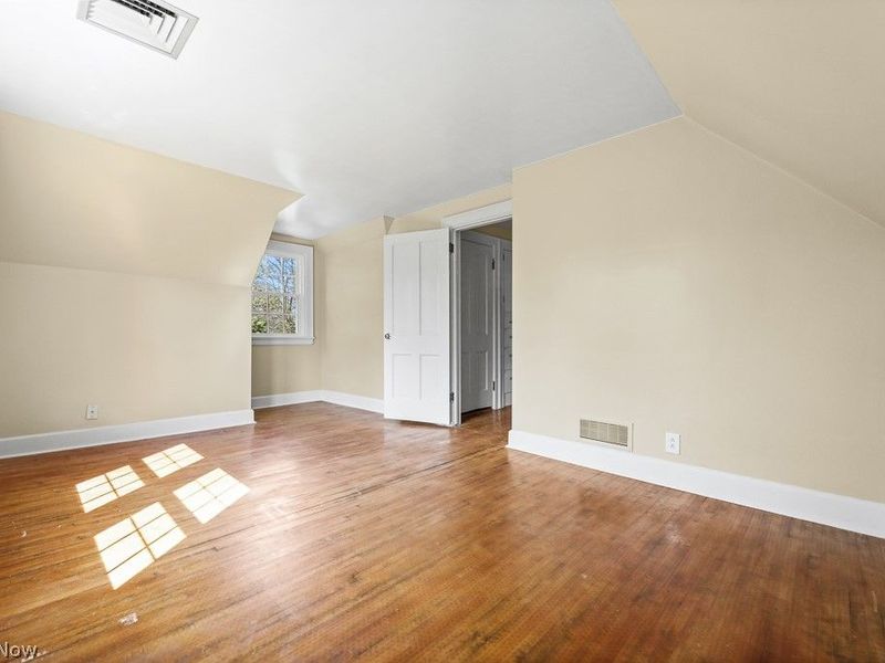 1134 Glamorgan Street, Alliance, OH 44601 Photo 21