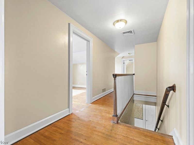 1134 Glamorgan Street, Alliance, OH 44601 Photo 22