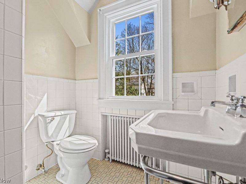 1134 Glamorgan Street, Alliance, OH 44601 Photo 26