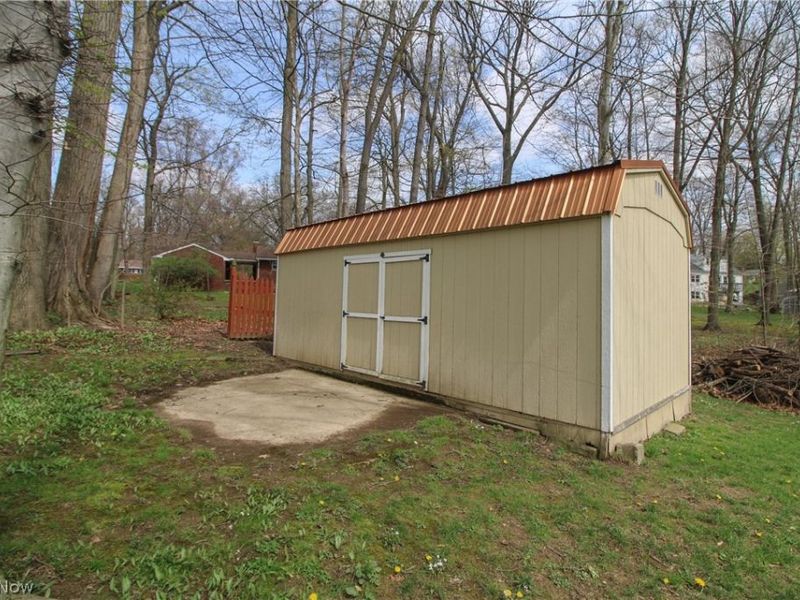 324 Neff Drive, Canfield, OH 44406 Photo 42