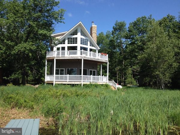 7648 LAKE SHORE DRIVE , POCONO LAKE, PA 18347