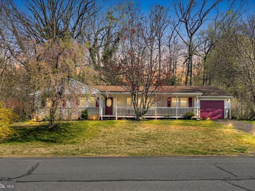 515 Pine Hill Drive, Pine Grove, PA 17963 Main Photo