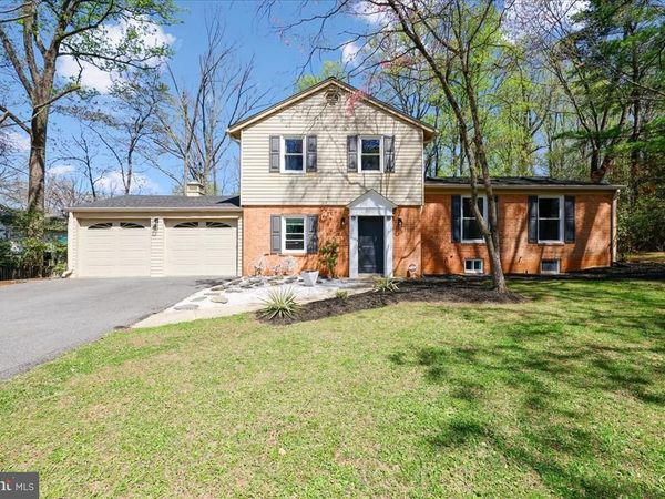11117 WHISPERWOOD LANE, NORTH BETHESDA, MD 20852