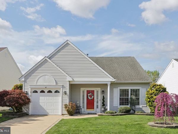 48 SUNSET LANE, COLUMBUS, NJ 08022