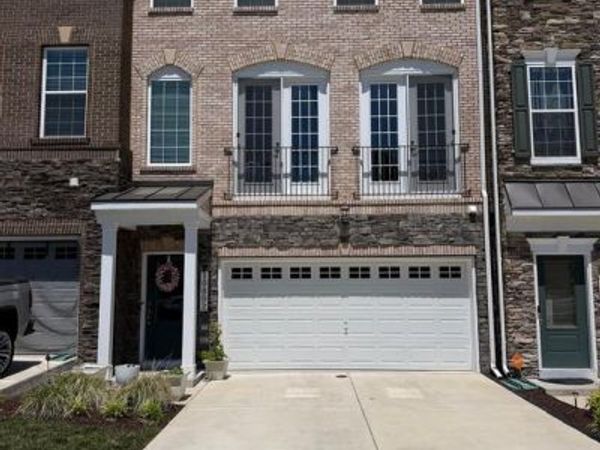 10802 FOXTROT CIRCLE, UPPER MARLBORO, MD 20772