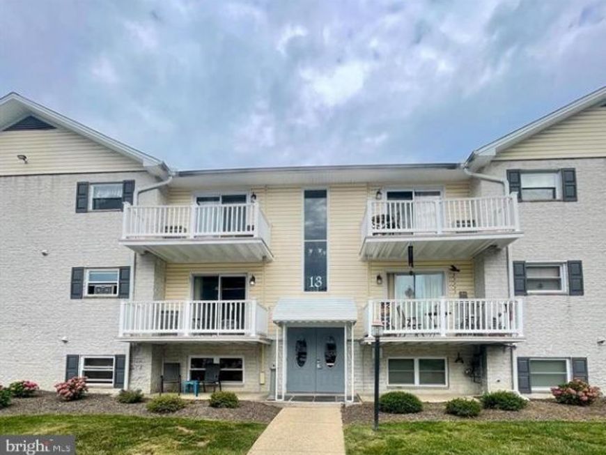 13 Warren Lodge Court , Unit 1-B, Cockeysville, MD 21030 Main Photo